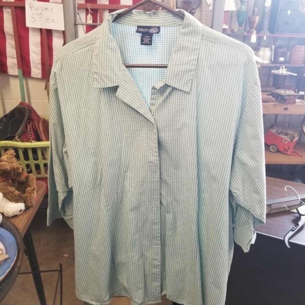 2/$20 Venezia Jeans 22/24 Green Plaid Blouse